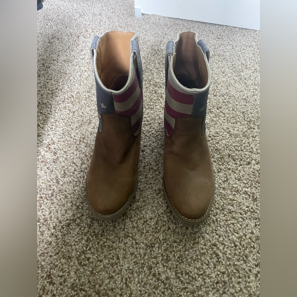 Women short cow girl boot